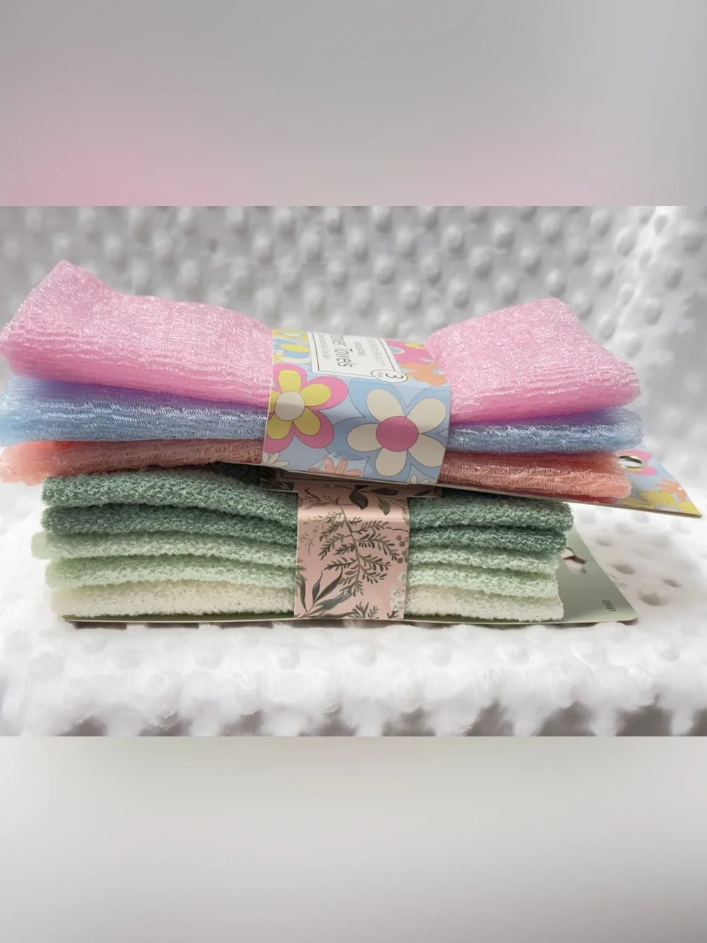 Spa Solutions & Precision Beauty Exfoliating Shower Towels - Pink & Mint